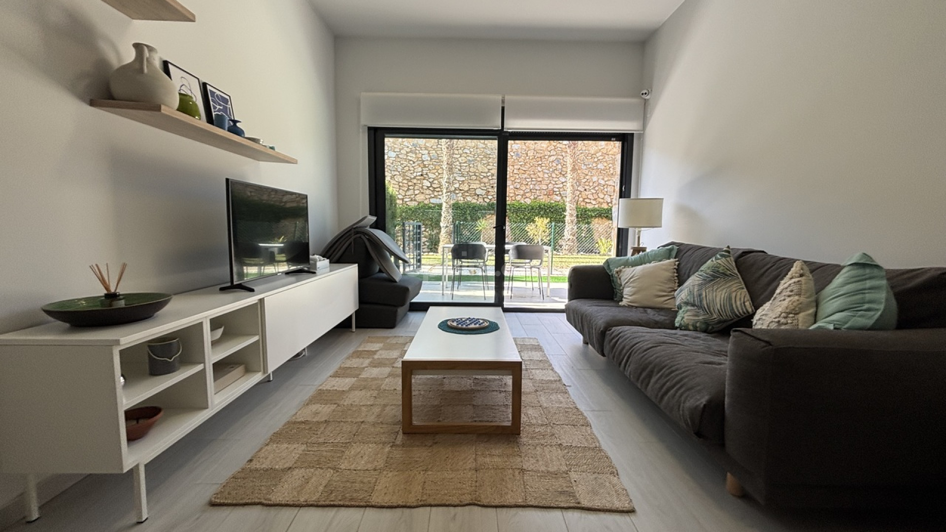 Resale - Apartment -
Villamartín - Villamartin