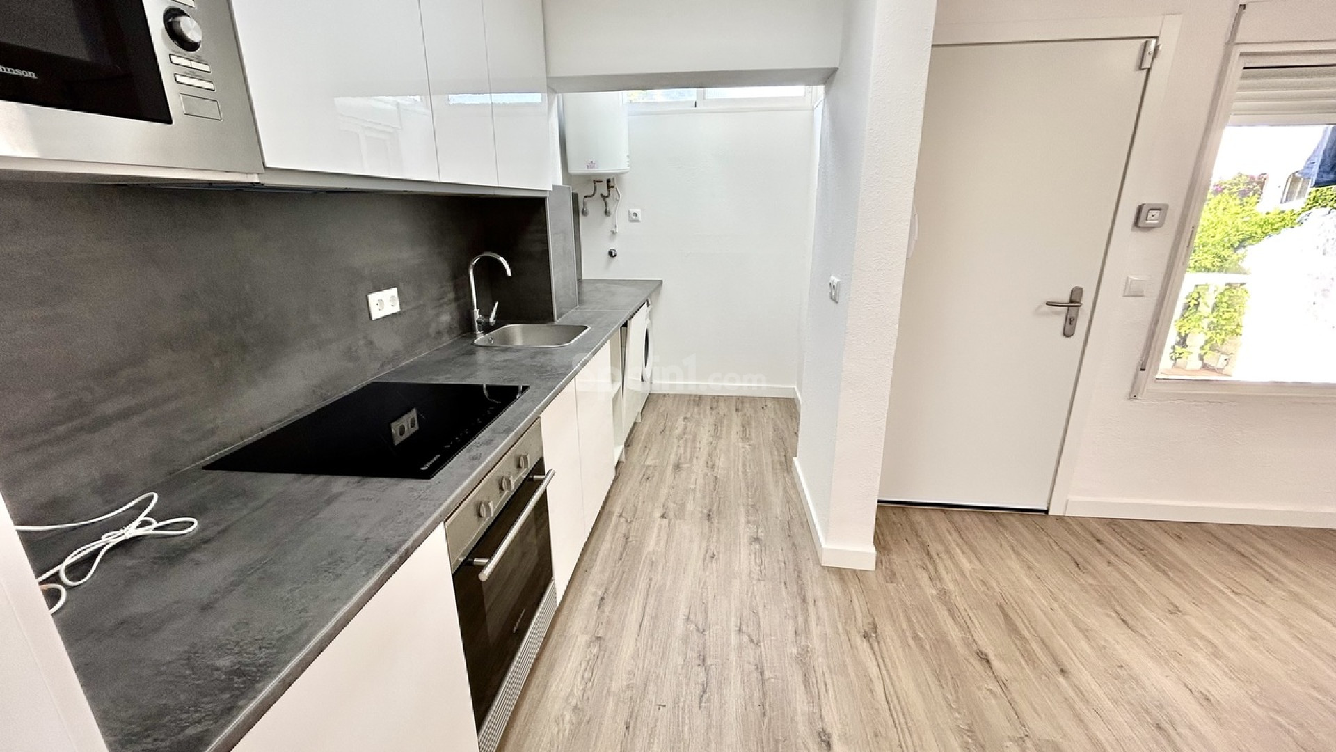 Resale - Apartment -
Villamartín - Villamartin