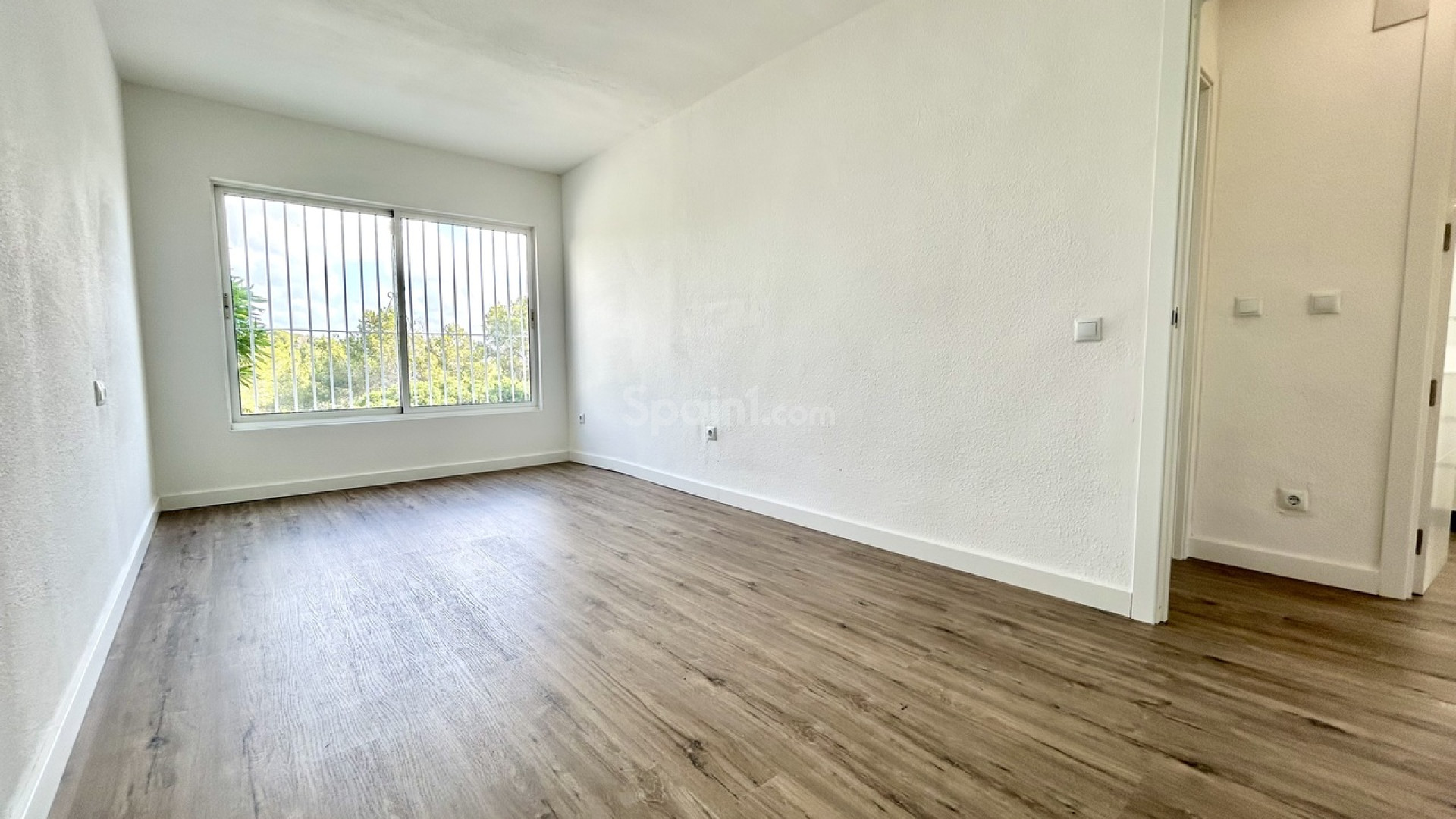 Resale - Apartment -
Villamartín - Villamartin