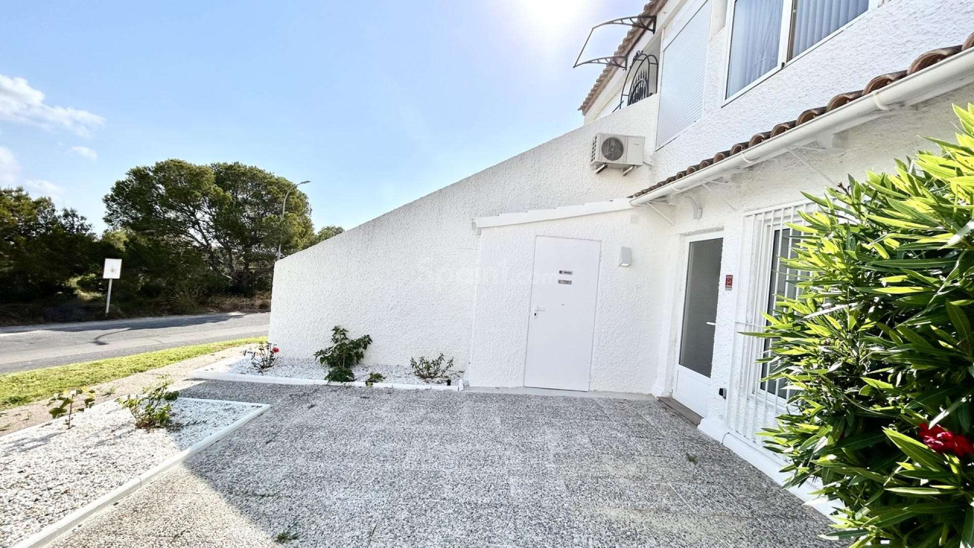 Resale - Apartment -
Villamartín - Villamartin