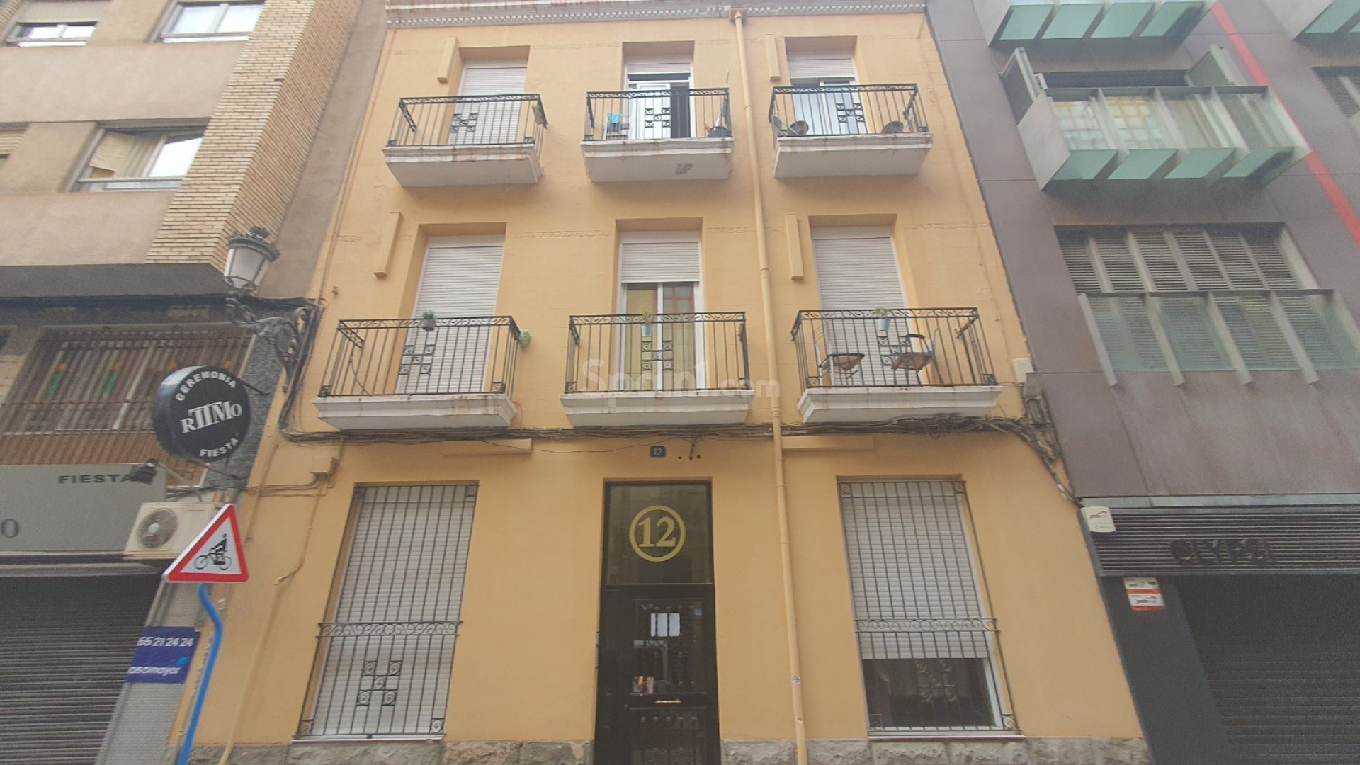 Resale - Building -
Alicante - Casco antiguo