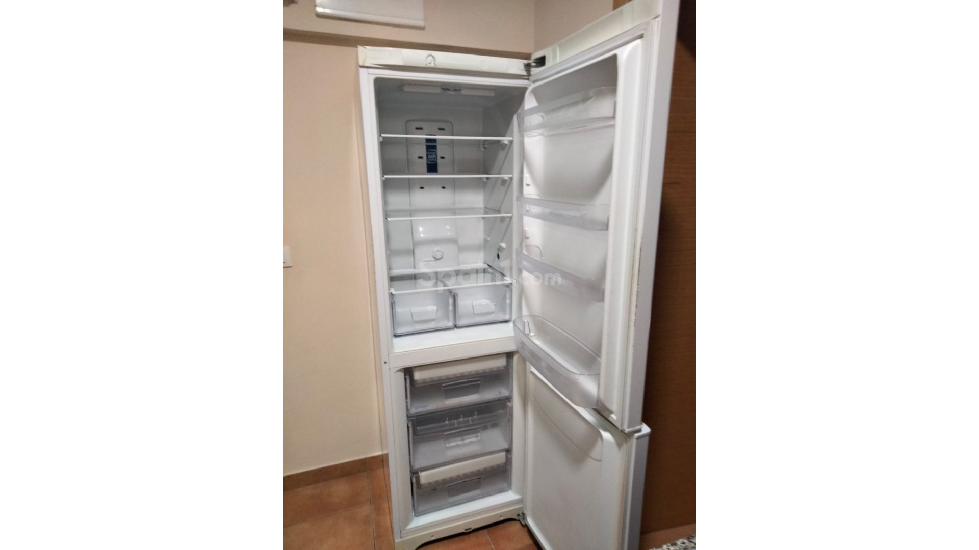 Resale - Building -
Alicante - Casco antiguo