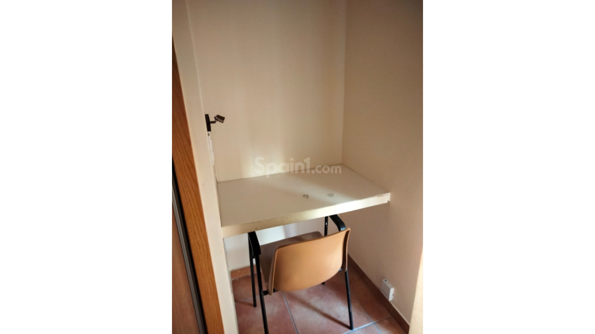 Resale - Building -
Alicante - Casco antiguo