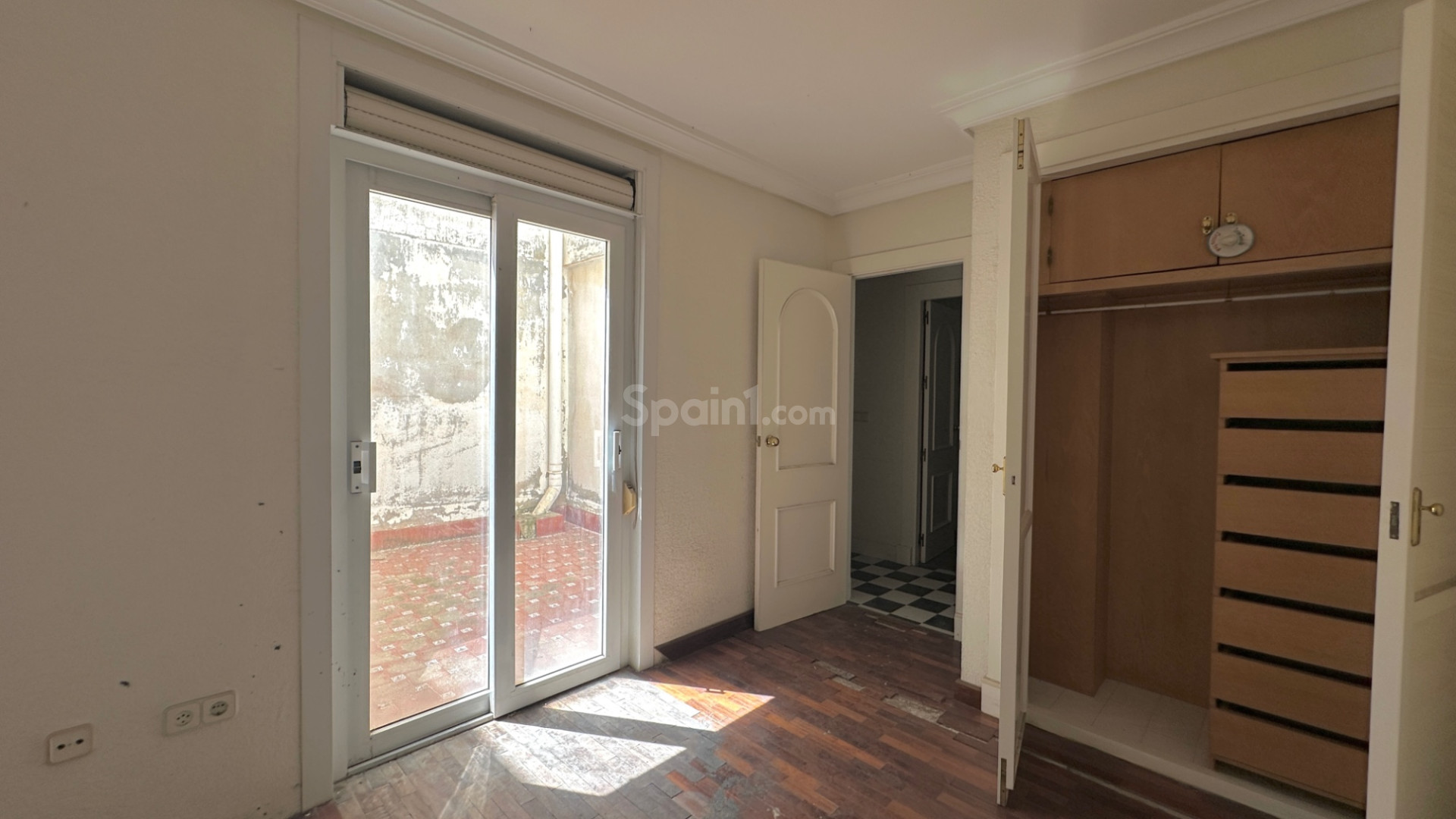 Resale - Building -
San Pedro del Pinatar