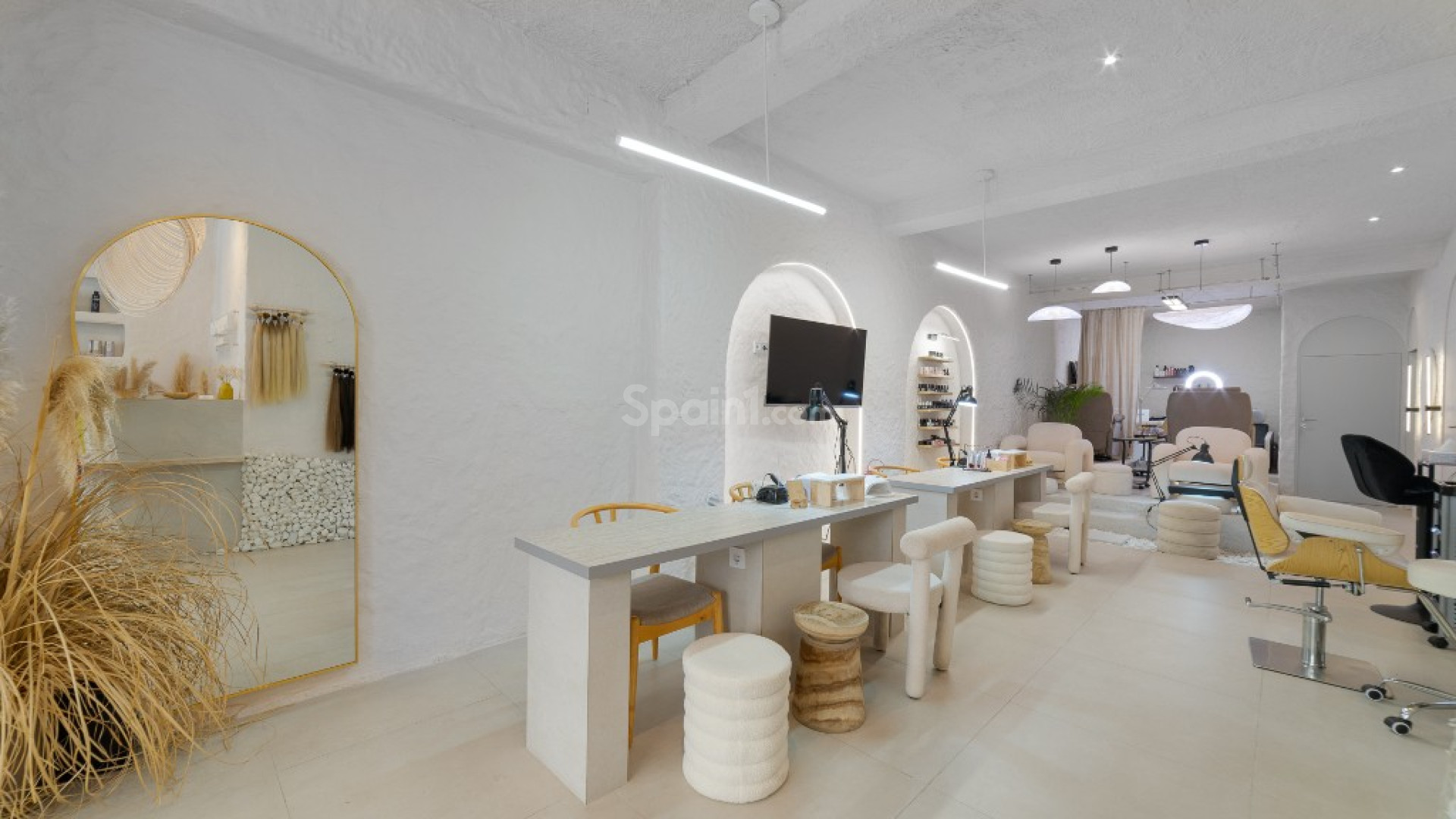 Resale - Business -
Alicante - Center