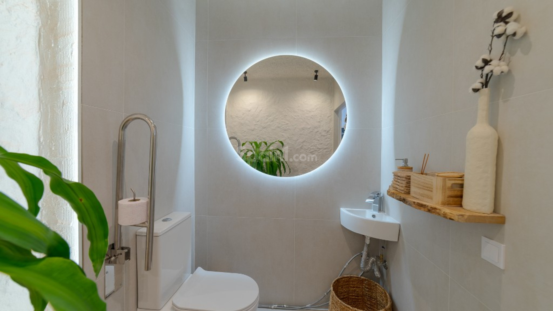 Resale - Business -
Alicante - Center