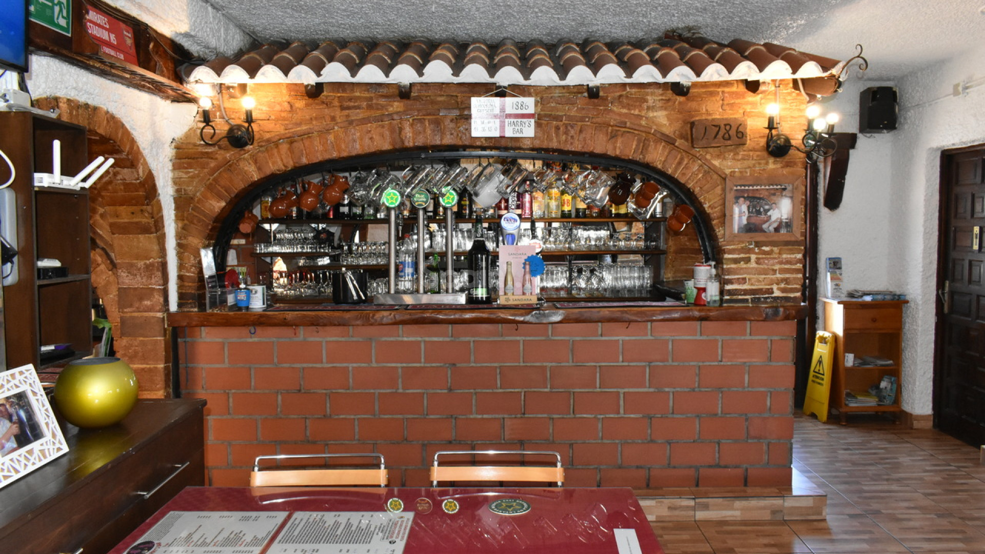 Resale - Commercial -
Ciudad Quesada