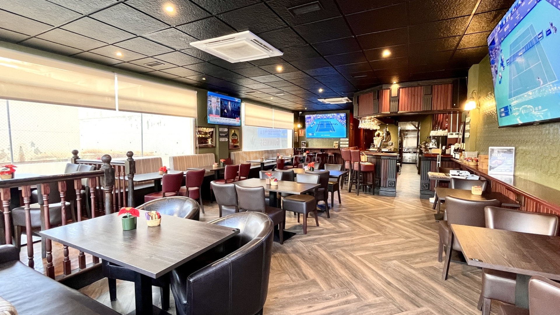 Resale - Commercial -
La Zenia