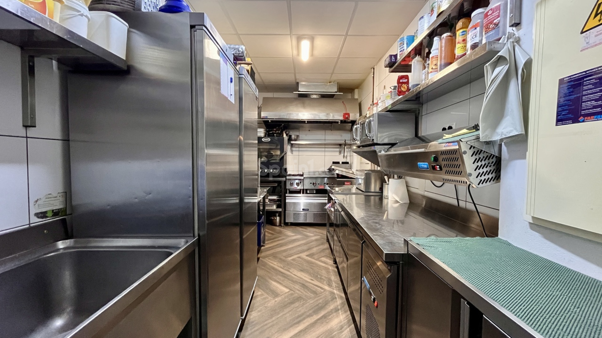 Resale - Commercial -
La Zenia