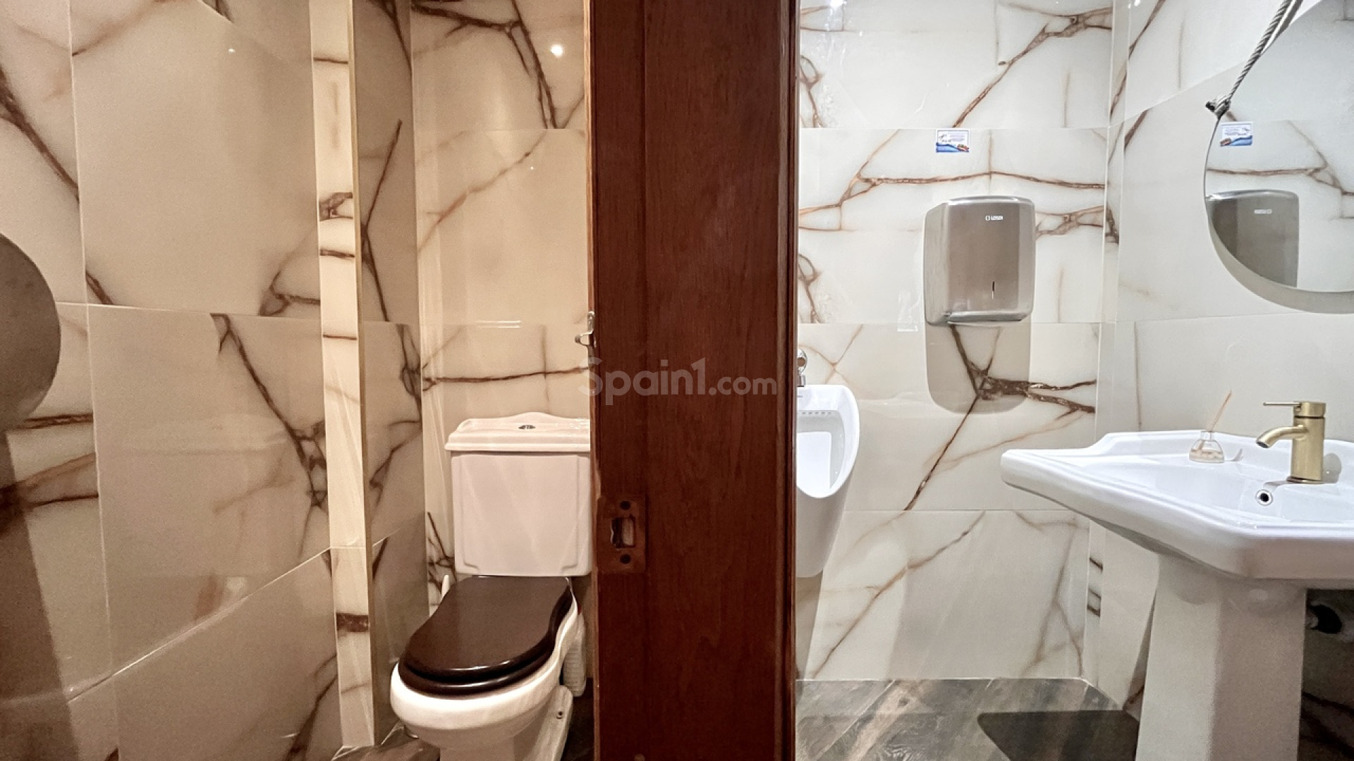 Resale - Commercial -
La Zenia