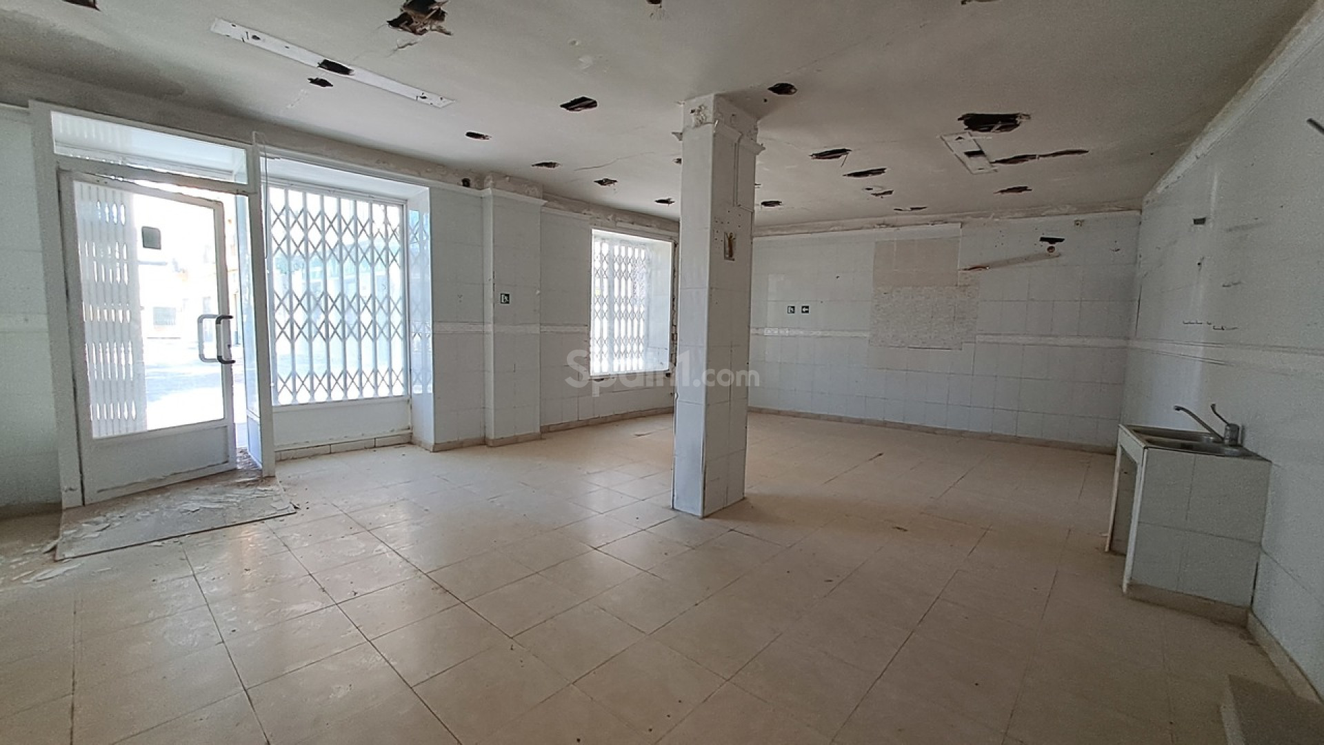 Resale - Commercial -
Orihuela