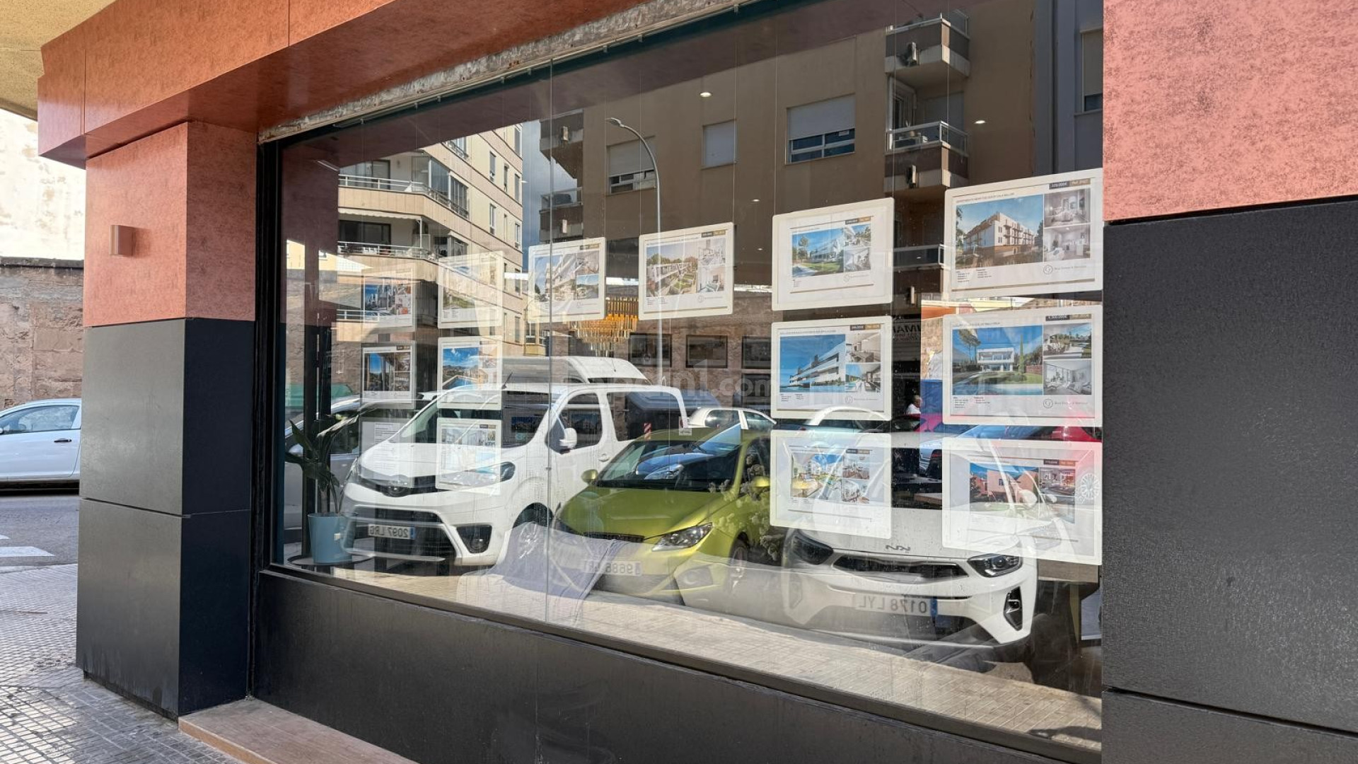 Resale - Commercial -
Palma de Mallorca - Mallorca