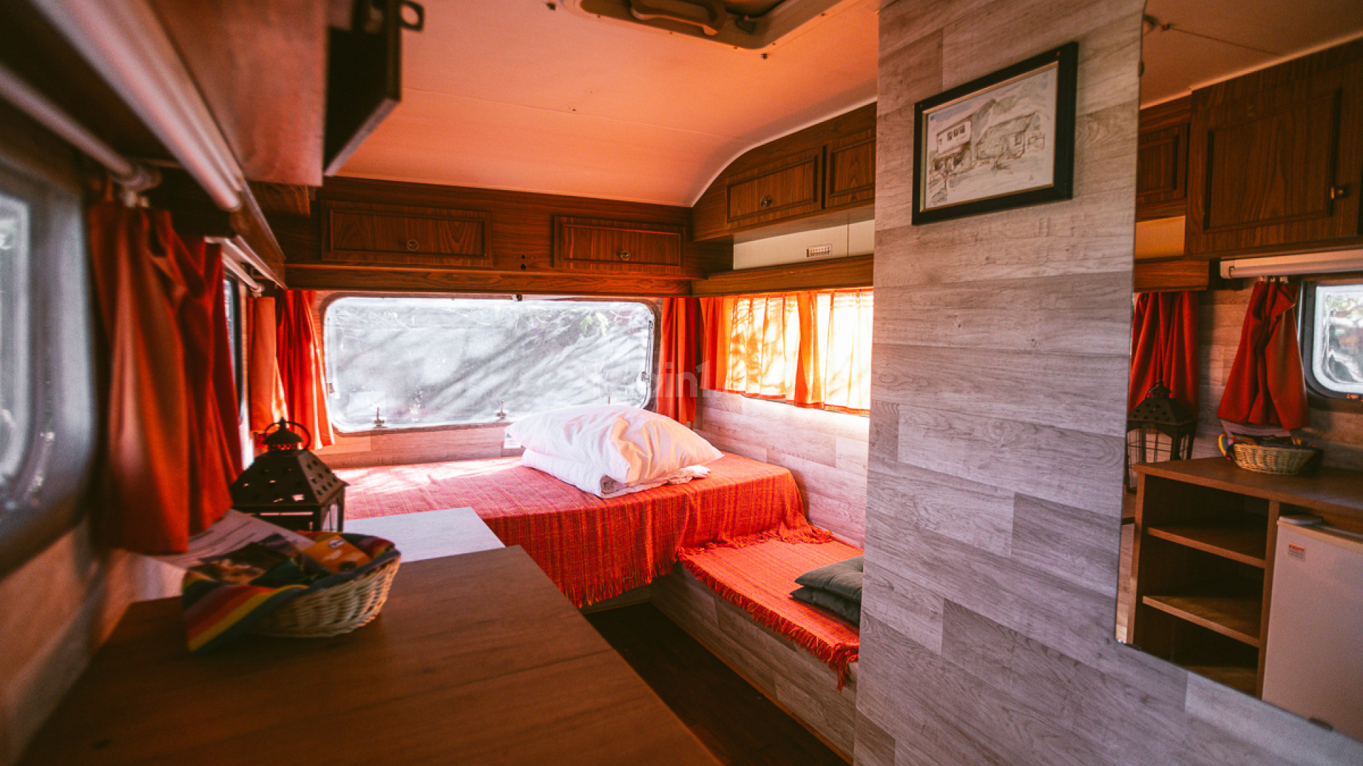 Resale - Commercial Property -
Hondón de las Nieves