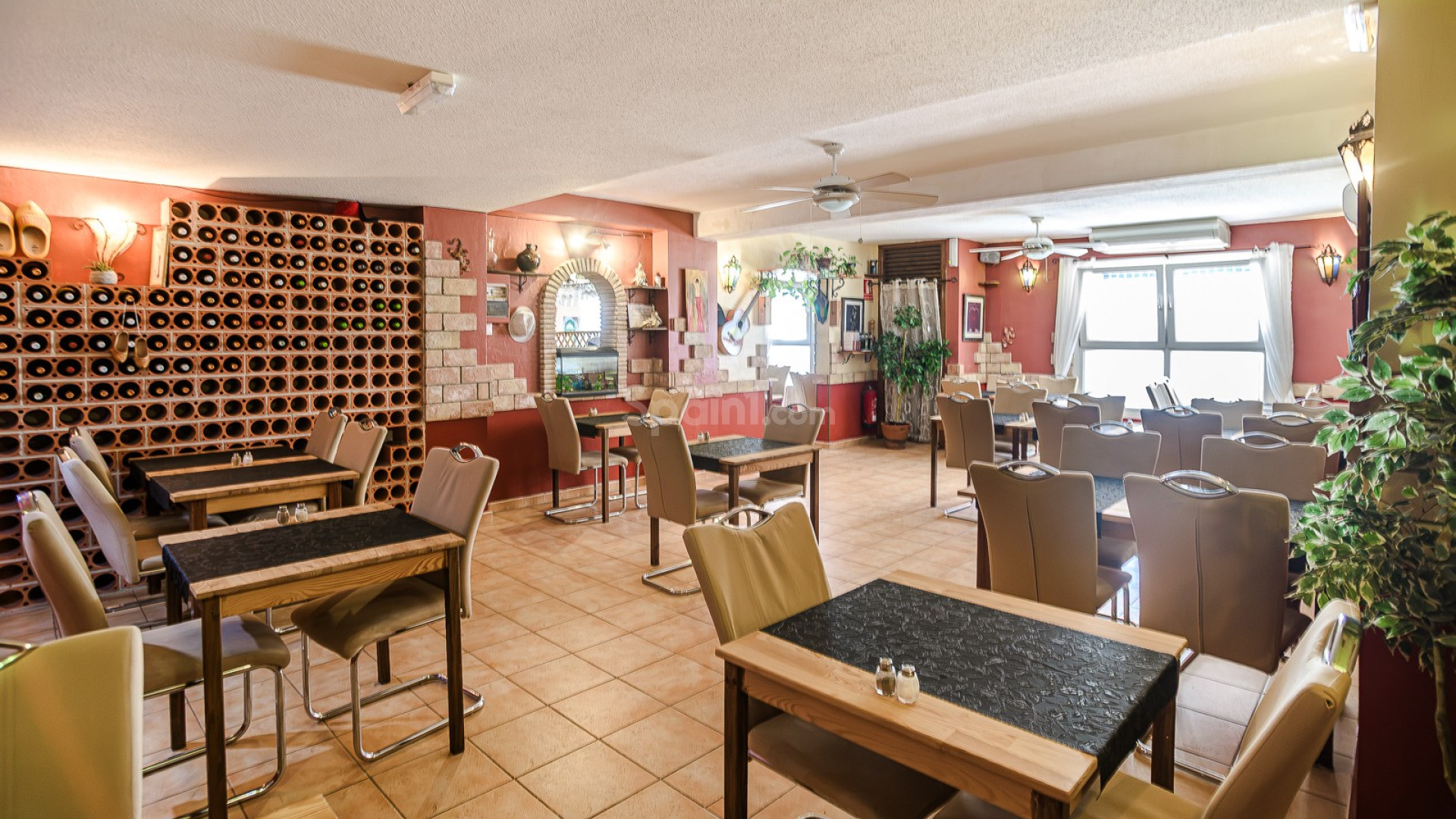 Resale - Commercial Property -
TORREVIEJA - La Veleta