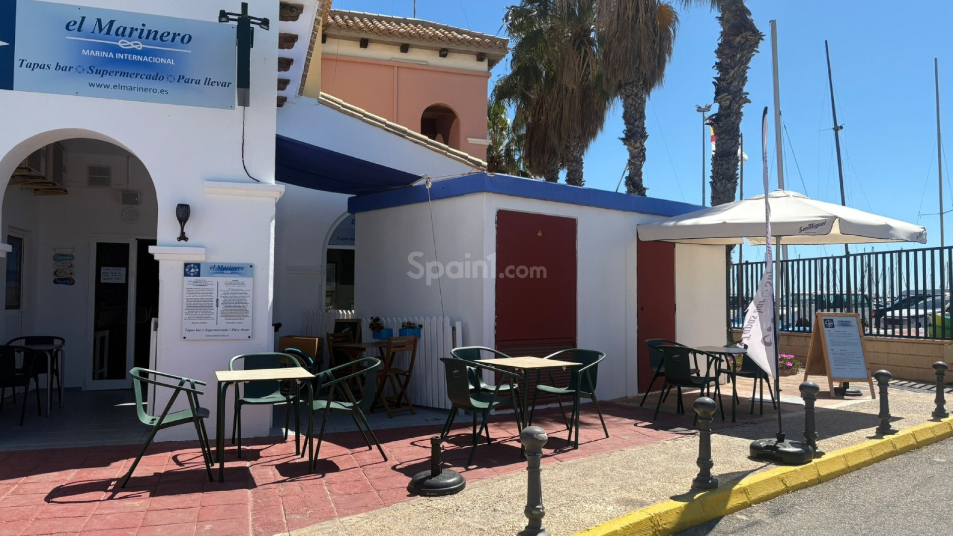 Resale - Commercial Property -
TORREVIEJA - Puerto