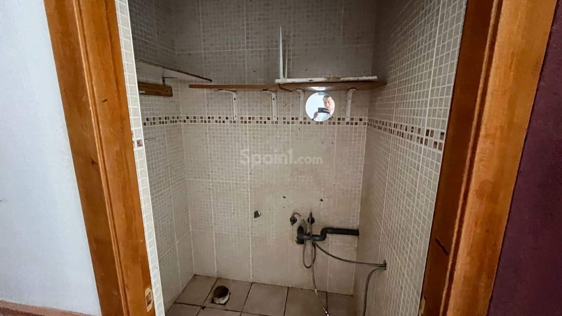 Resale - Commercial -
Quesada