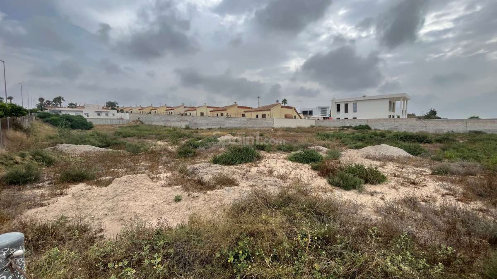 Resale - Commercial -
San Fulgencio