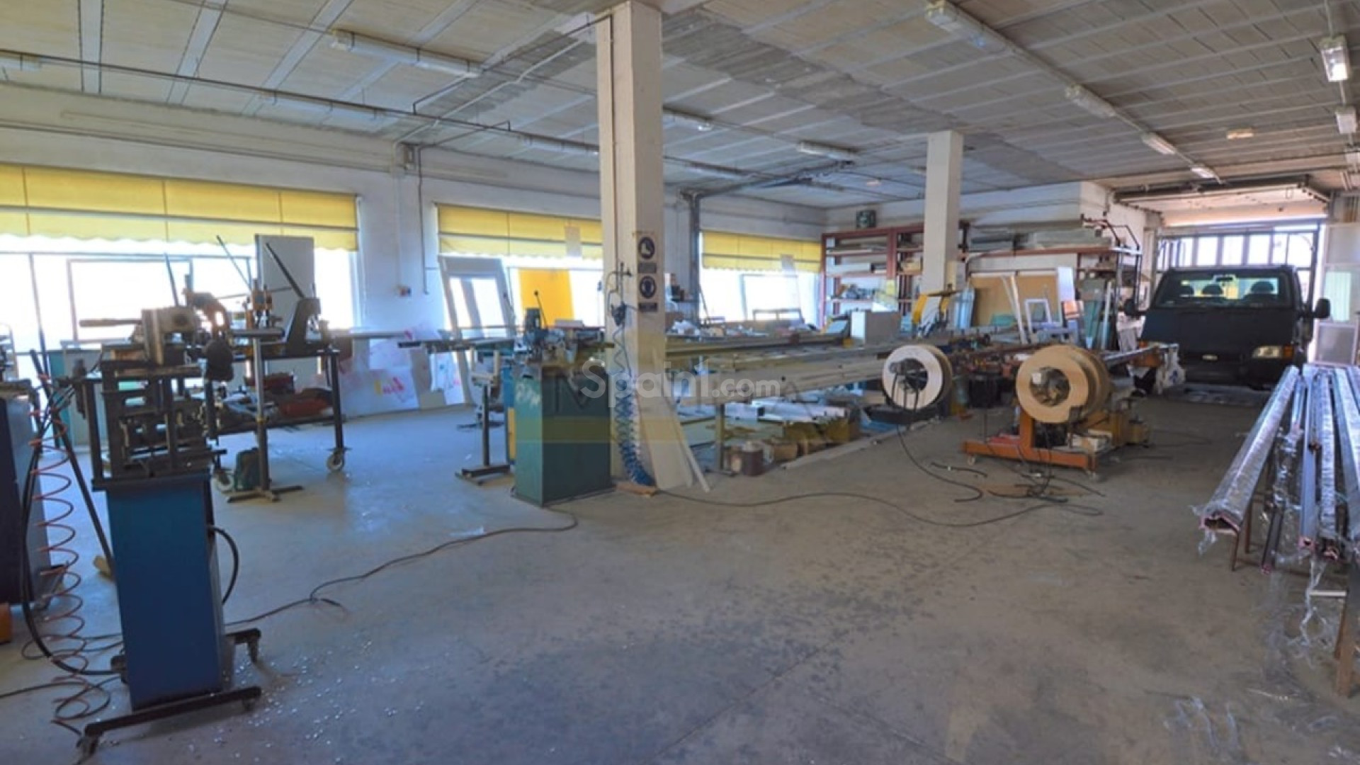 Resale - Commercial -
San Miguel de Salinas