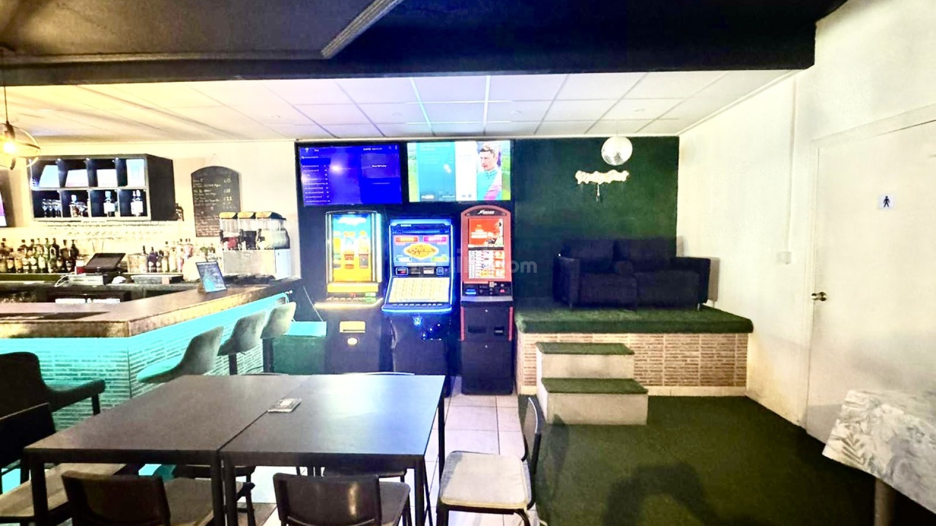 Resale - Commercial -
San Miguel de Salinas