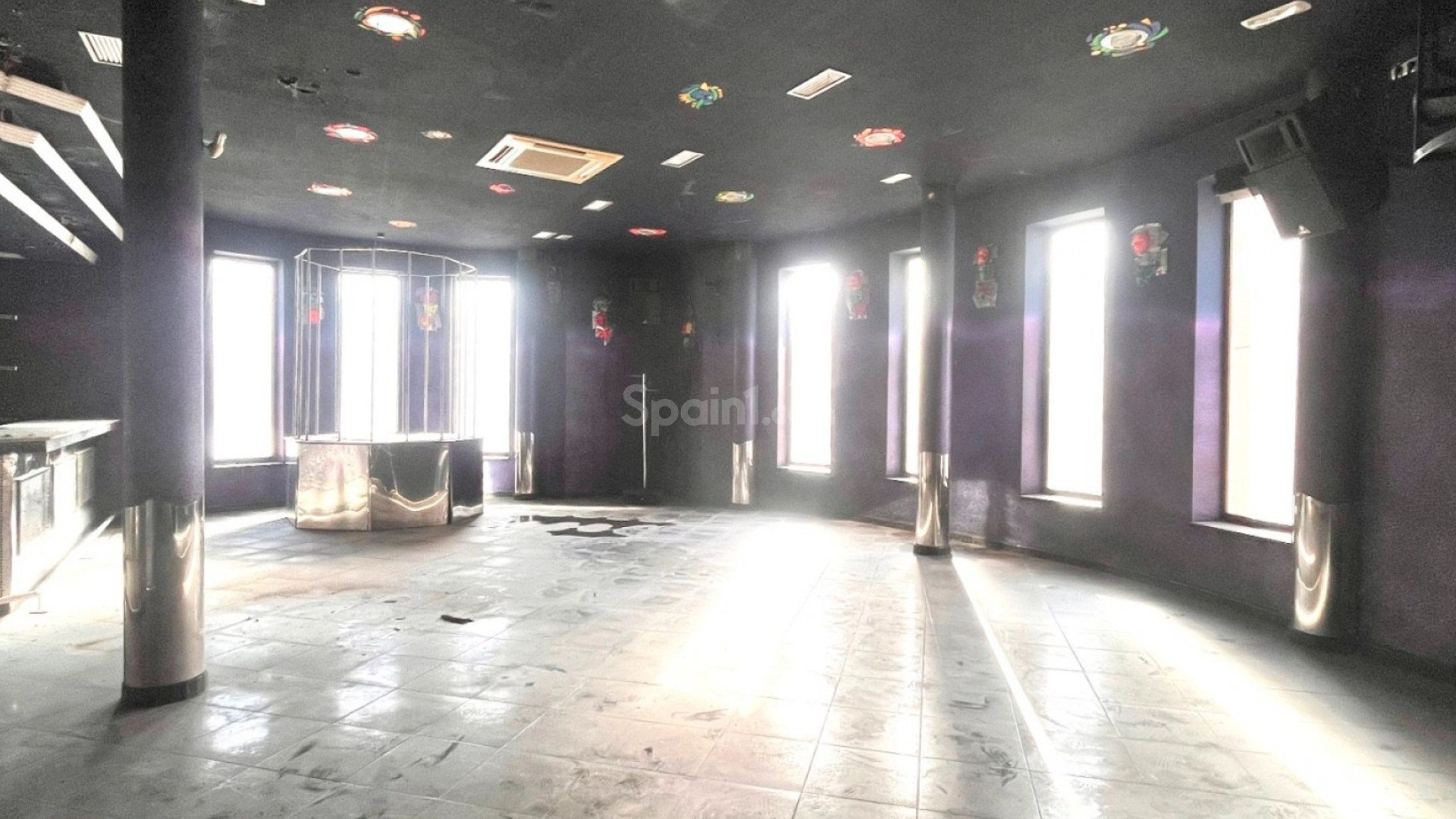 Resale - Commercial -
Torrevieja - Playa del Cura