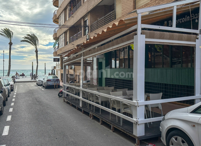 Resale - Commercial -
Torrevieja - Playa del Cura