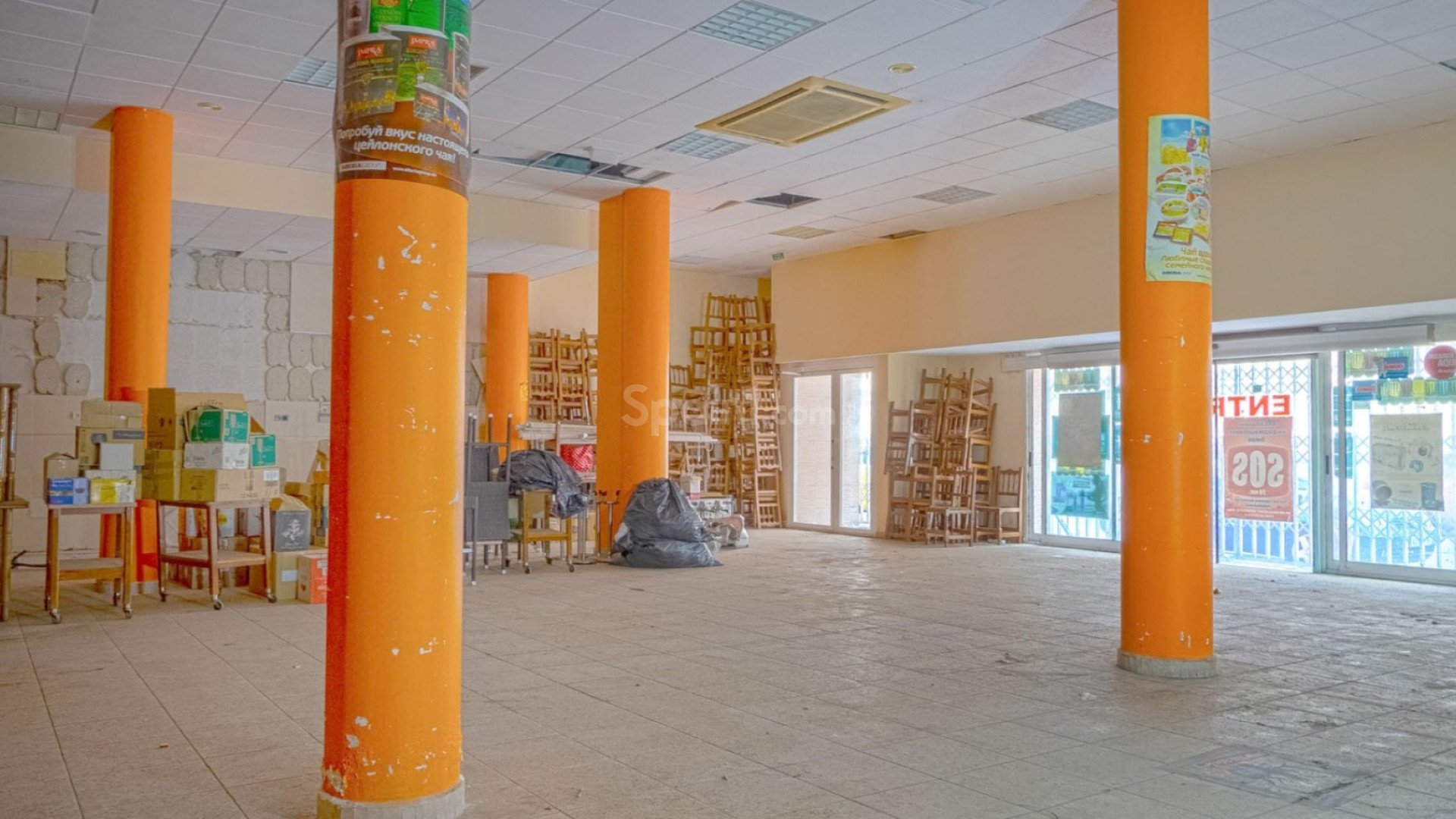 Resale - Commercial -
Torrevieja