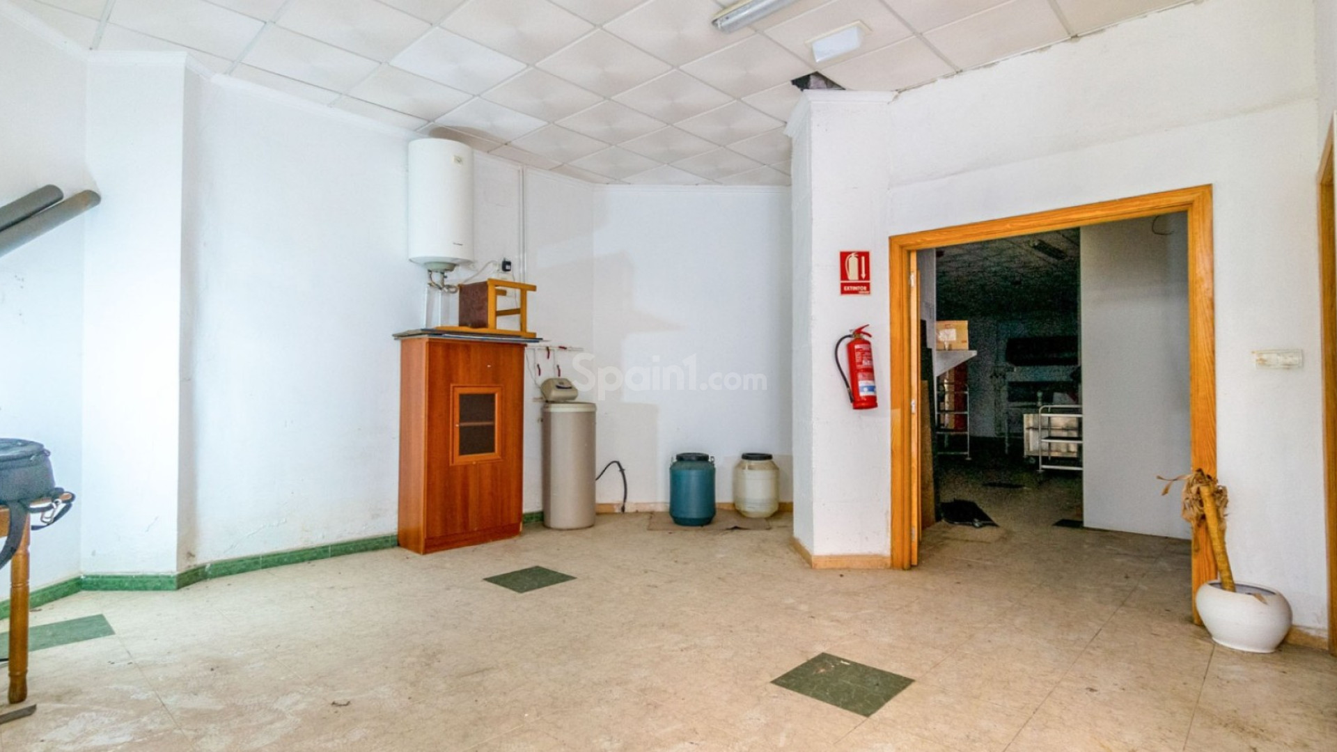 Resale - Commercial -
Torrevieja