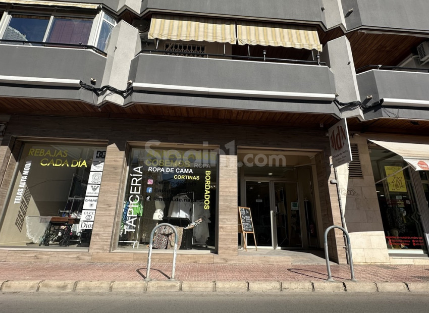 Resale - Commercial -
Torrevieja