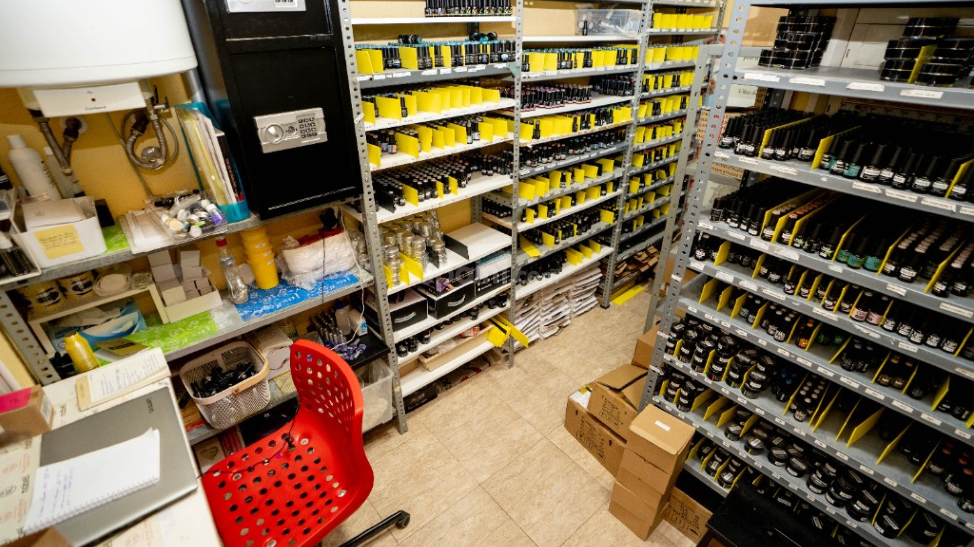 Resale - Commercial -
Torrevieja