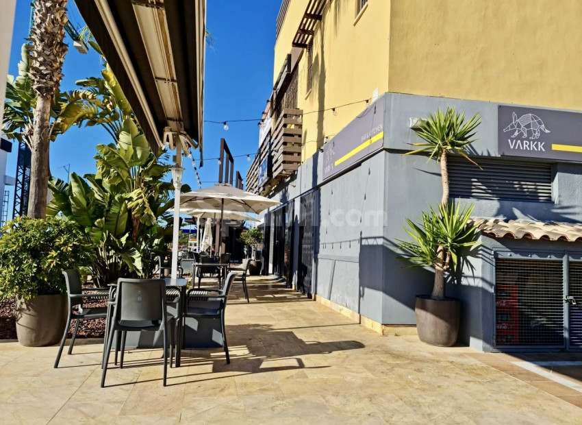 Resale - Commercial -
Villamartín - Villamartin