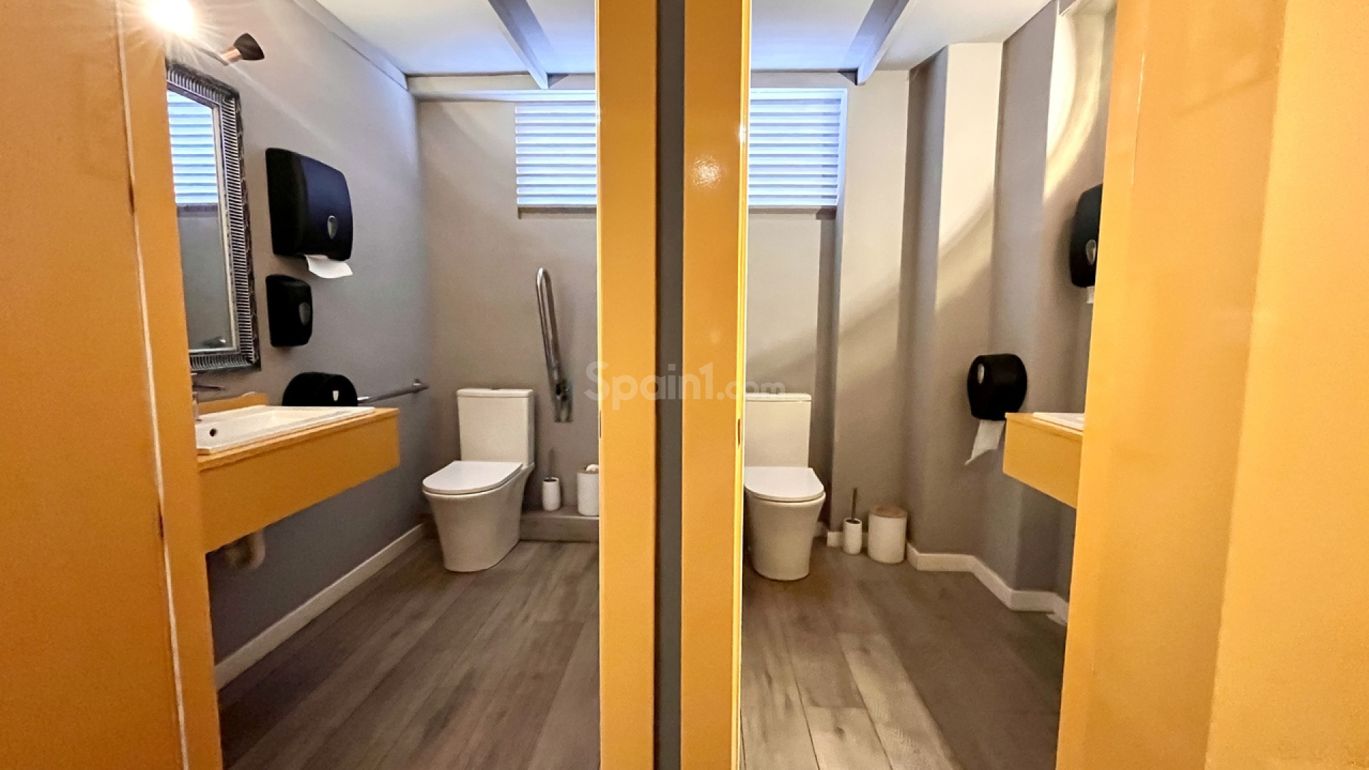 Resale - Commercial -
Villamartín - Villamartin