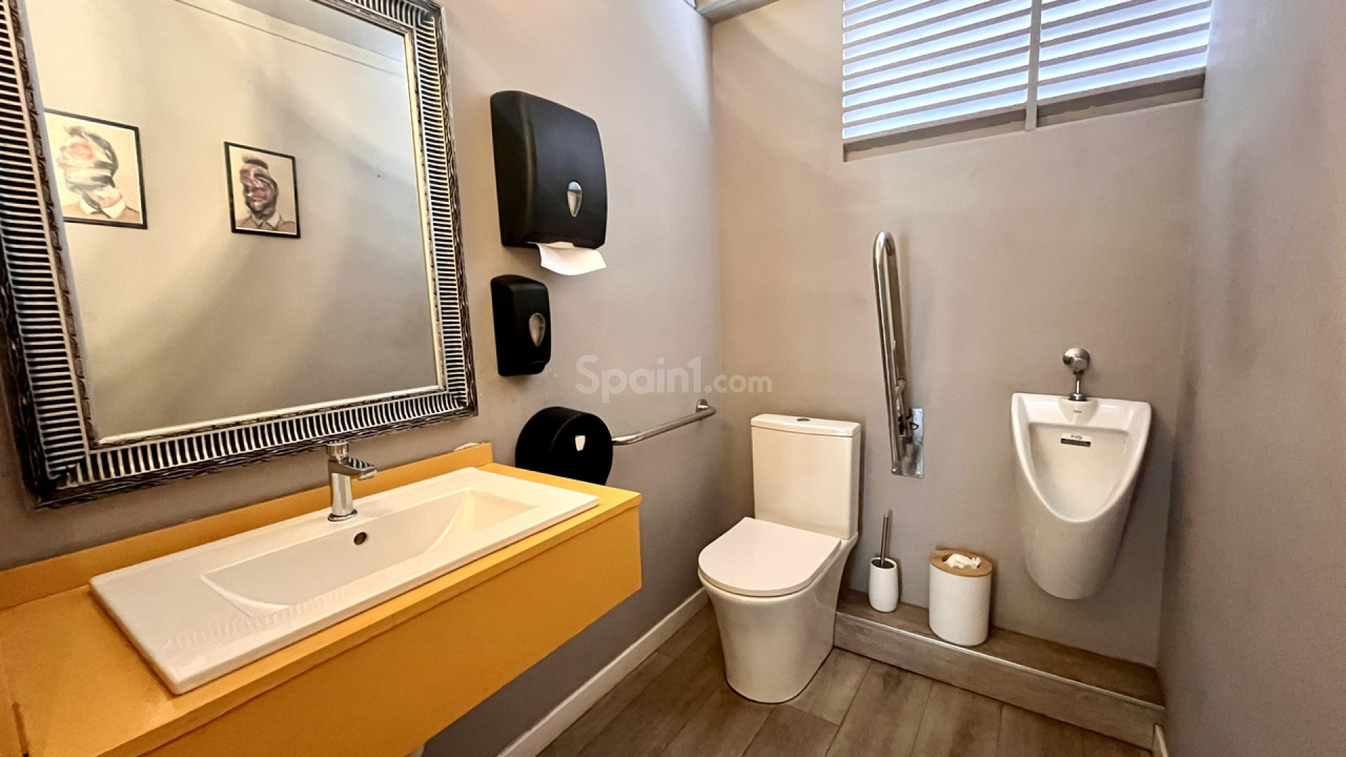 Resale - Commercial -
Villamartín - Villamartin
