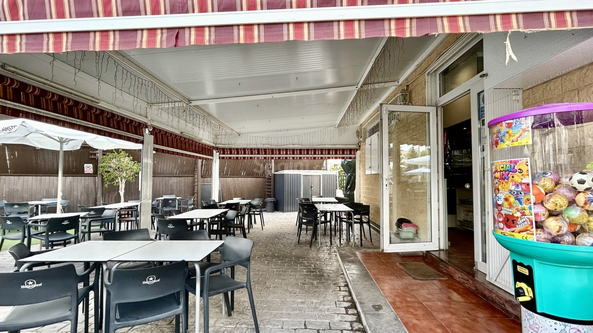 Resale - Commercial -
Villamartín - Villamartin