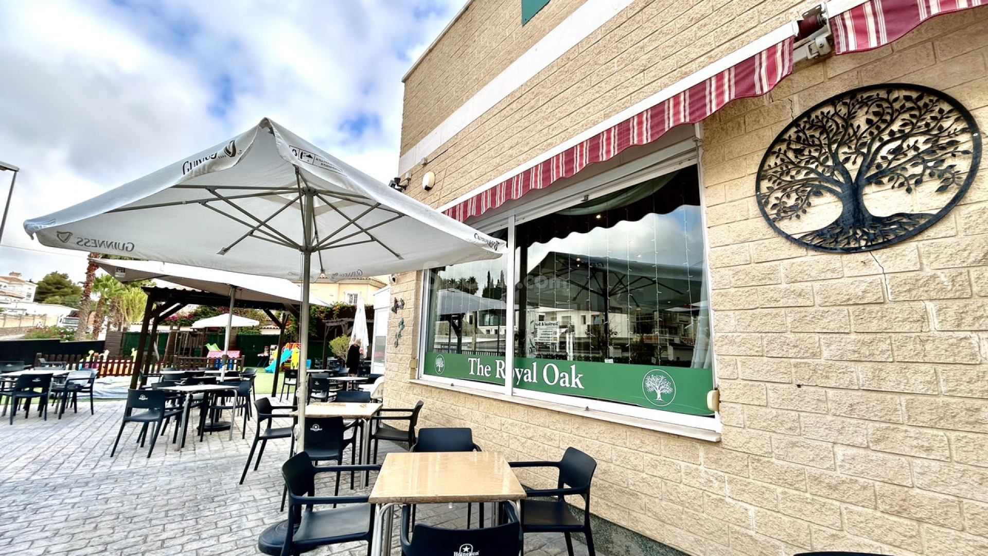 Resale - Commercial -
Villamartín - Villamartin