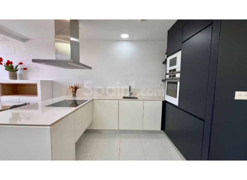 Resale - Doppelhaushälfte -
Los Dolses