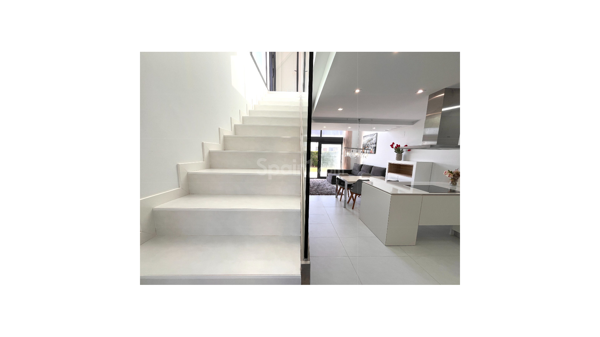 Resale - Doppelhaushälfte -
Los Dolses