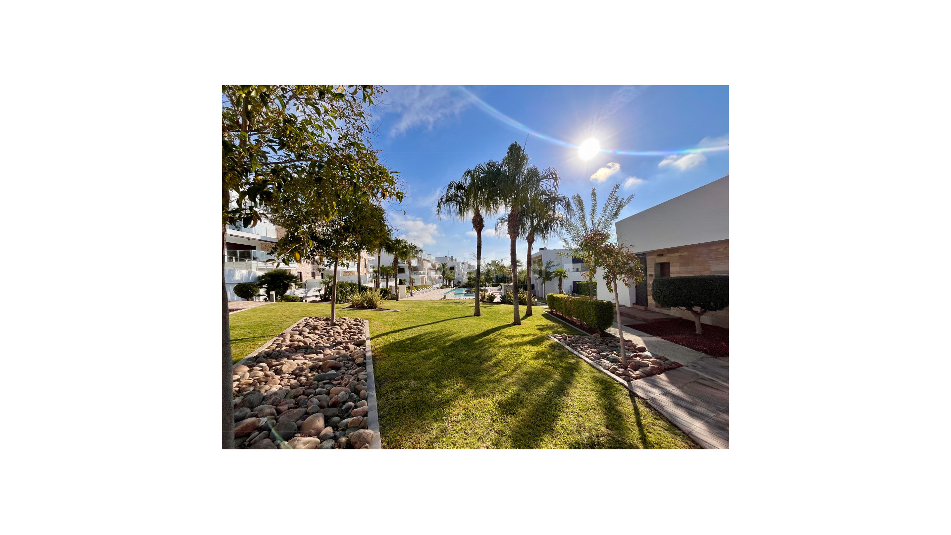 Resale - Doppelhaushälfte -
Los Dolses