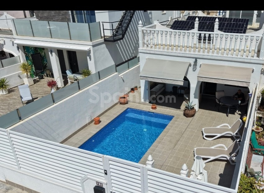 Resale - Doppelhaushälfte -
San Miguel de Salinas - Costa Blanca