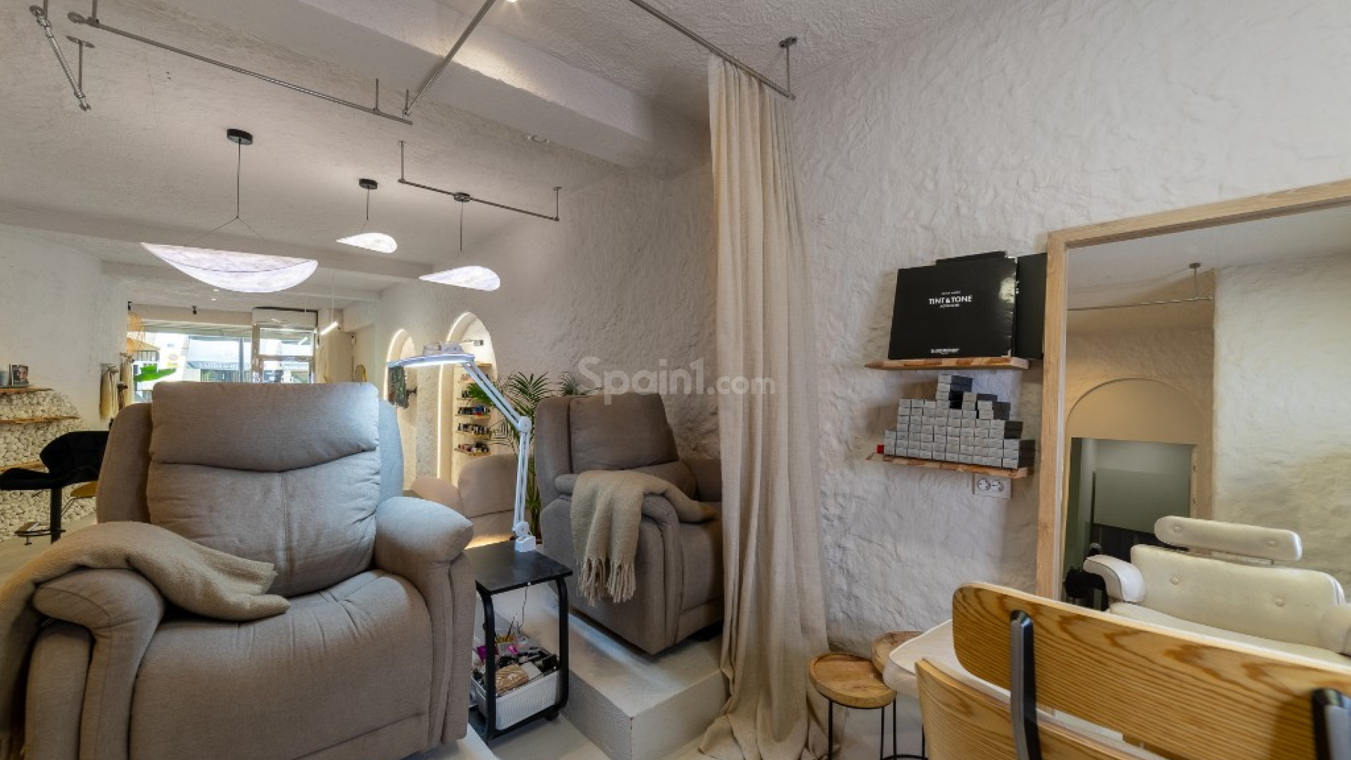 Resale - Geschäft -
Alicante - Center