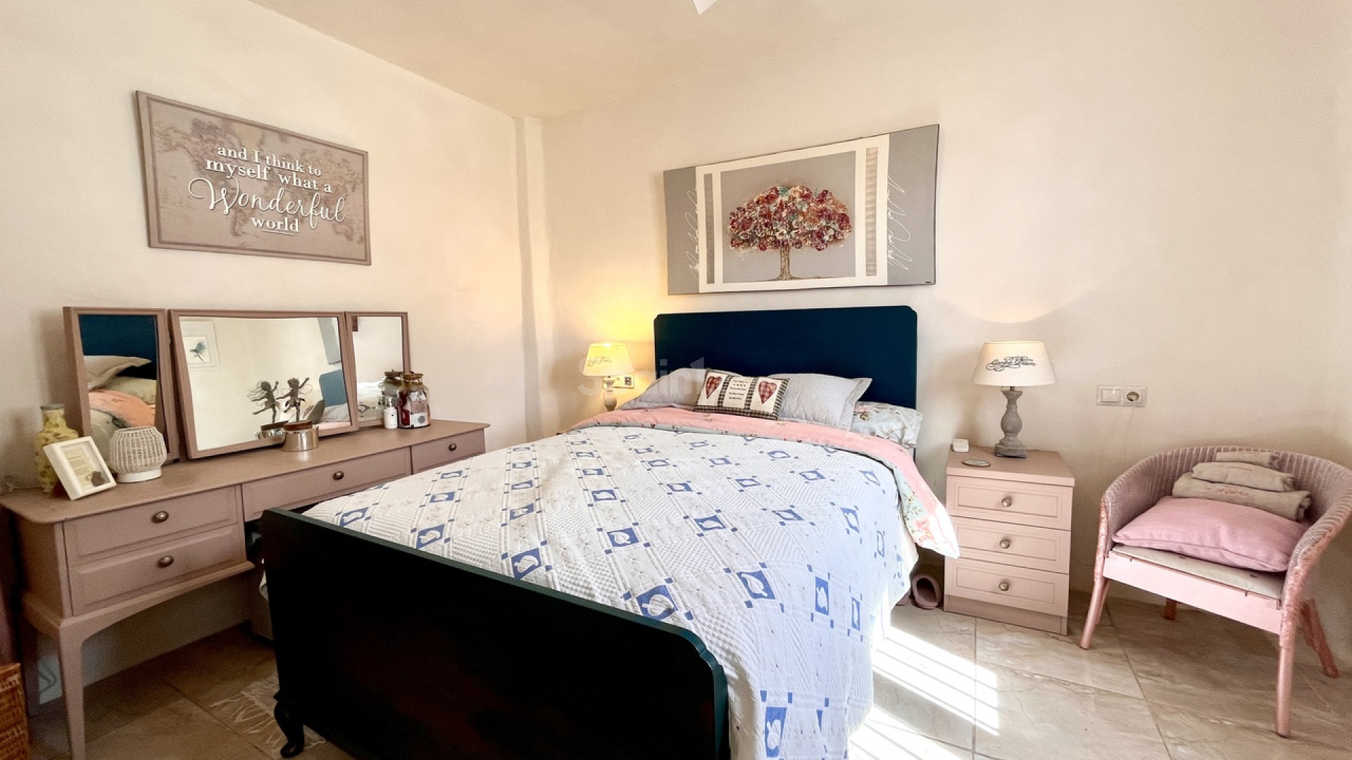 Resale - Herrgård -
Dolores