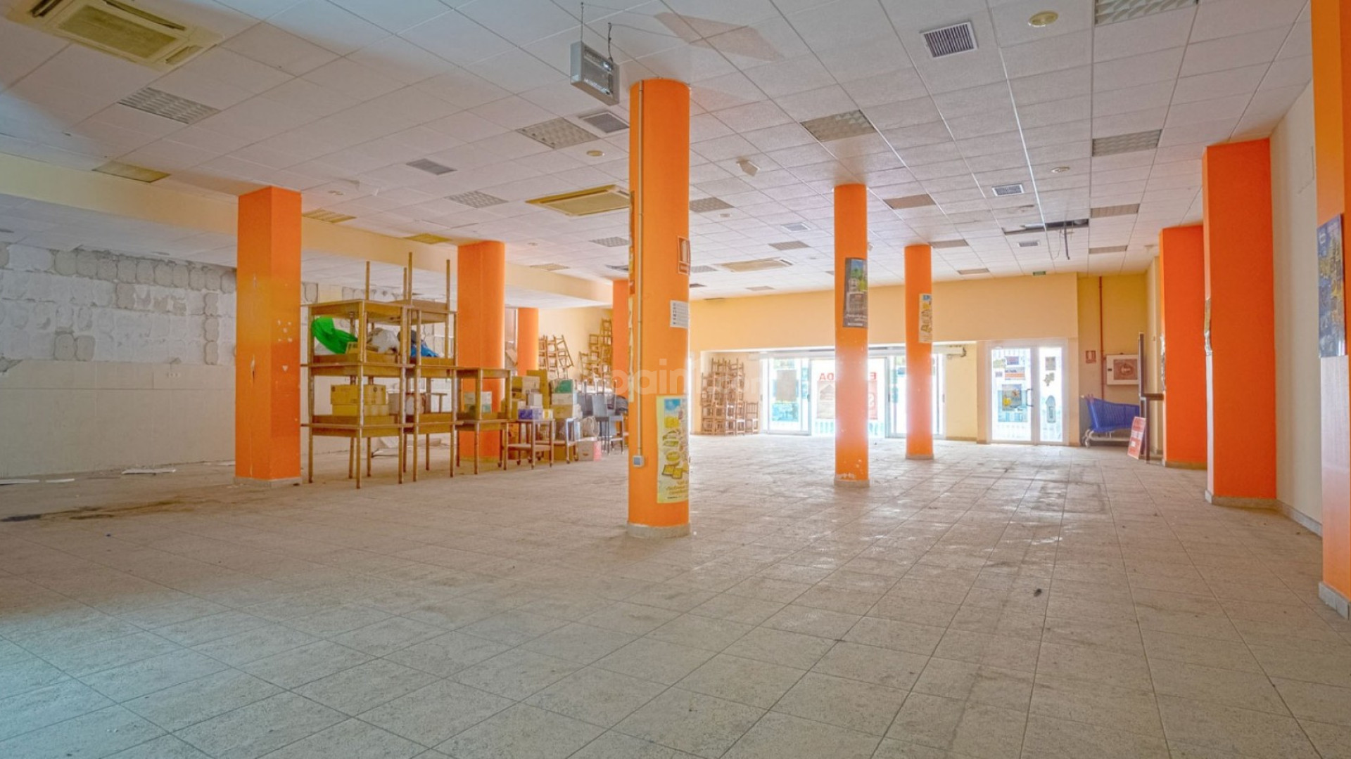 Resale - Kommersiell -
Torrevieja