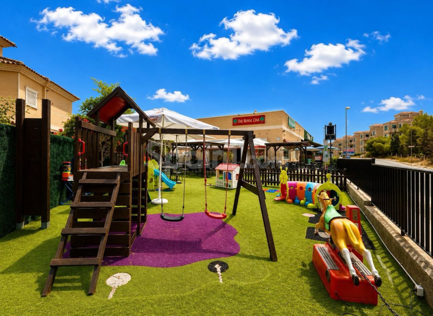 Resale - Kommersiell -
Villamartín - Villamartin