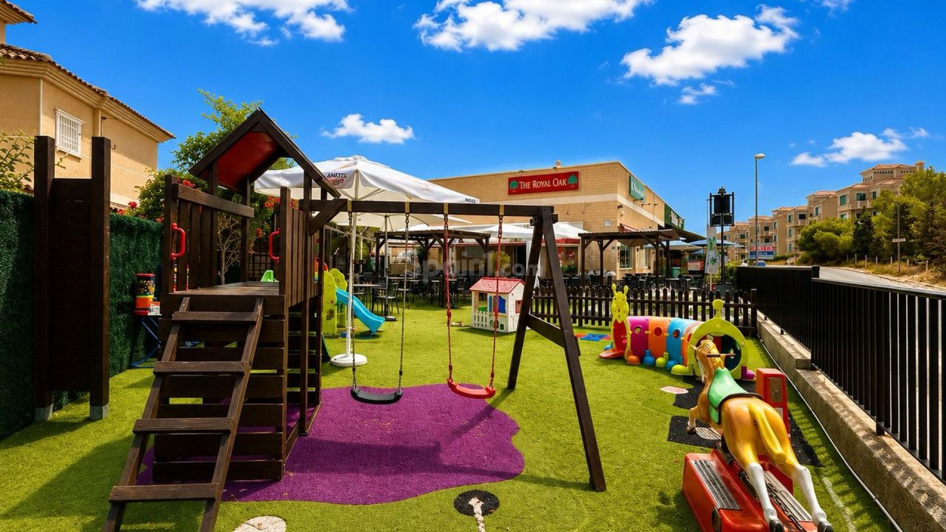 Resale - Kommersiell -
Villamartín - Villamartin