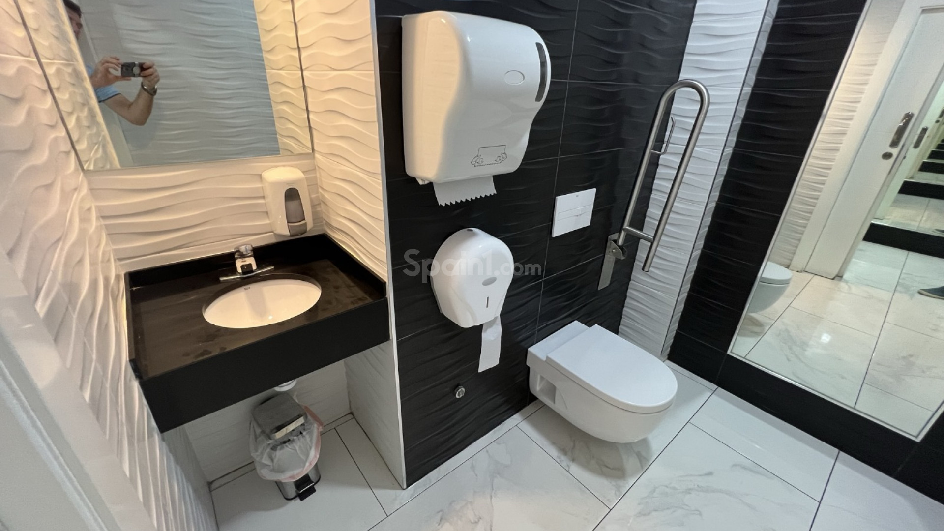 Resale - Kommerziell -
Torrevieja - Costa Blanca Sur