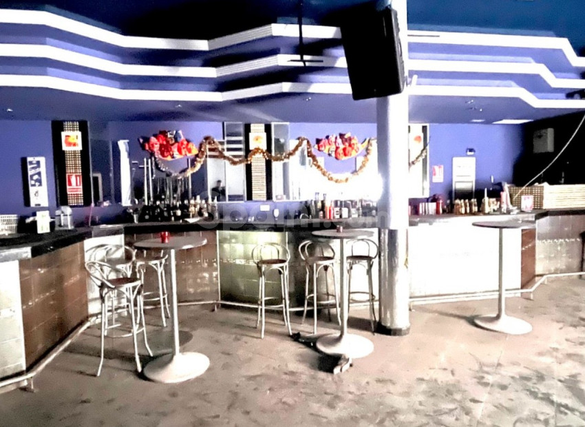 Resale - Kommerziell -
Torrevieja - Playa del Cura