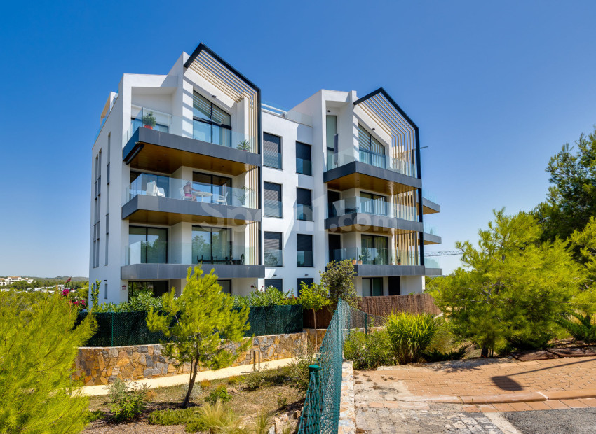 Resale - Lägenhet -
Campoamor - Las Colinas Golf and Country Club