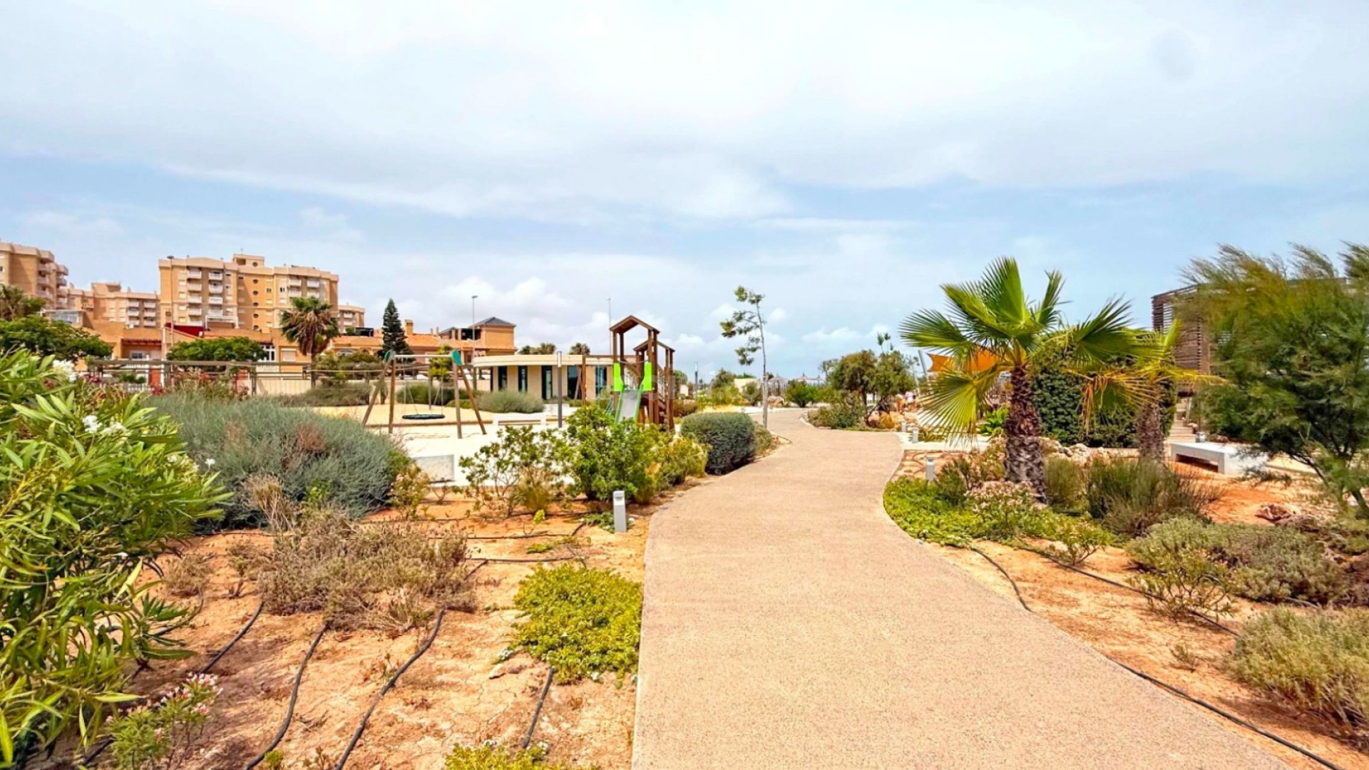 Resale - Lägenhet -
Cartagena - Playa Honda-Playa Paraíso