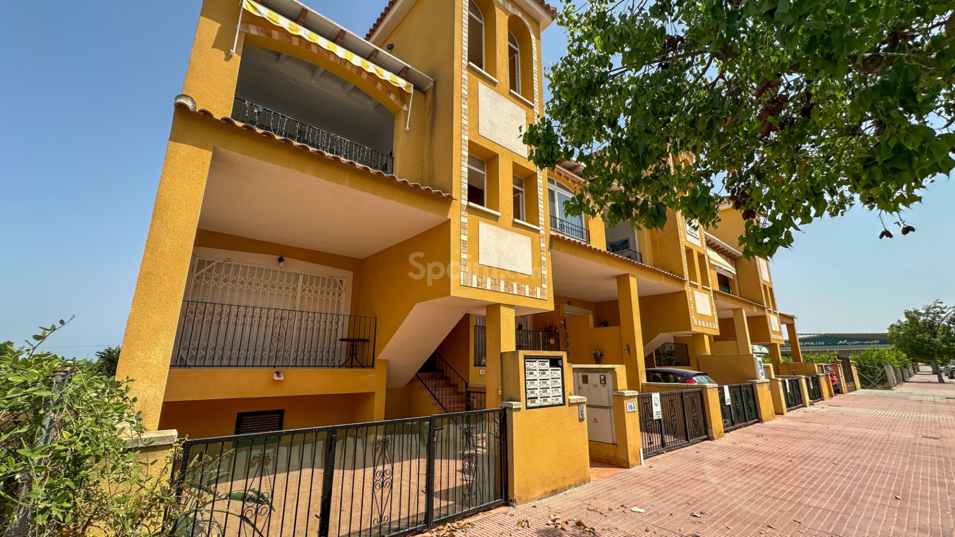 Resale - Lägenhet -
Daya Nueva - Costa Blanca Sur