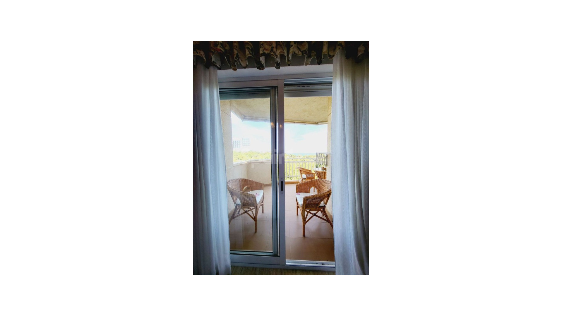 Resale - Lägenhet -
Dehesa de Campoamor - Campoamor