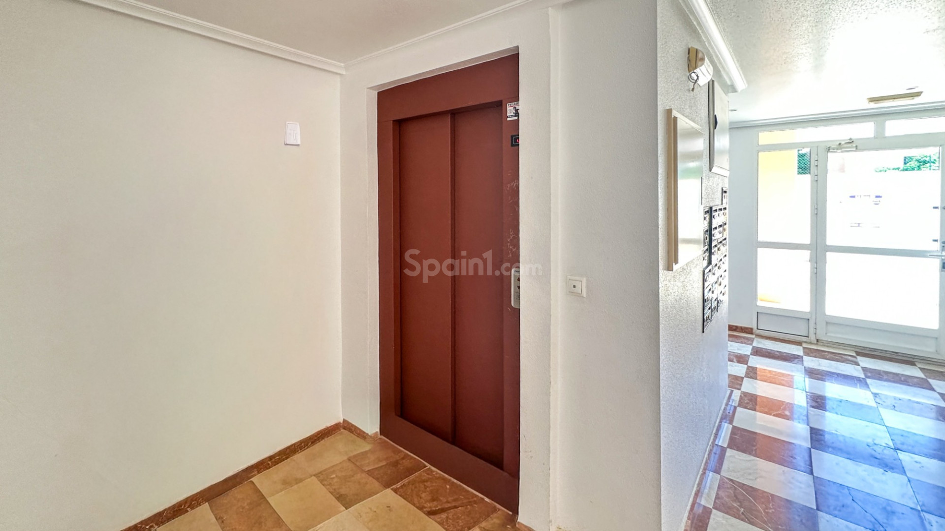 Resale - Lägenhet -
Guardamar del Segura